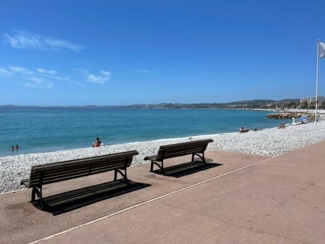 Appartement Avec Piscine Privee Cagnes-sur-Mer Luaran gambar